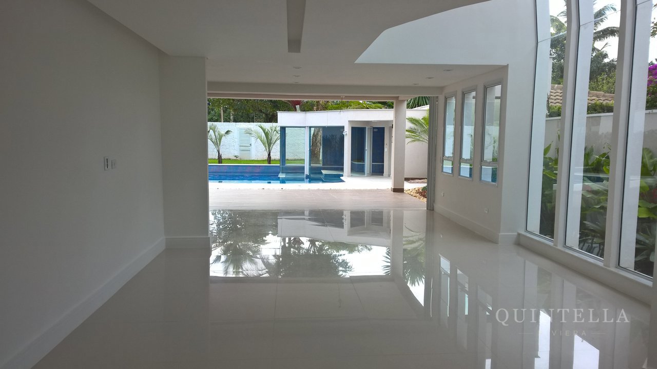 Casa — foto 1 de 33