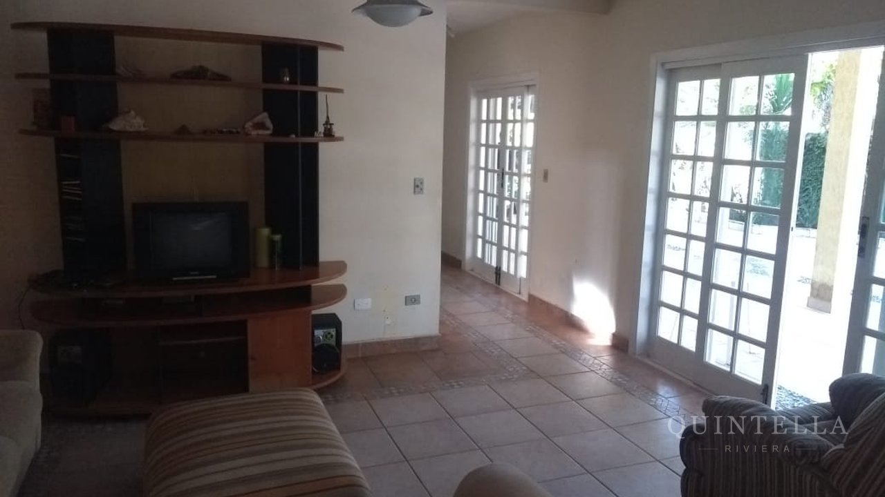 Casa — foto 1 de 13