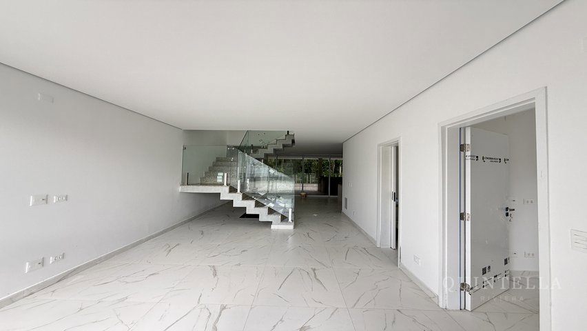 Casa em Condomínio — foto 2 de 40