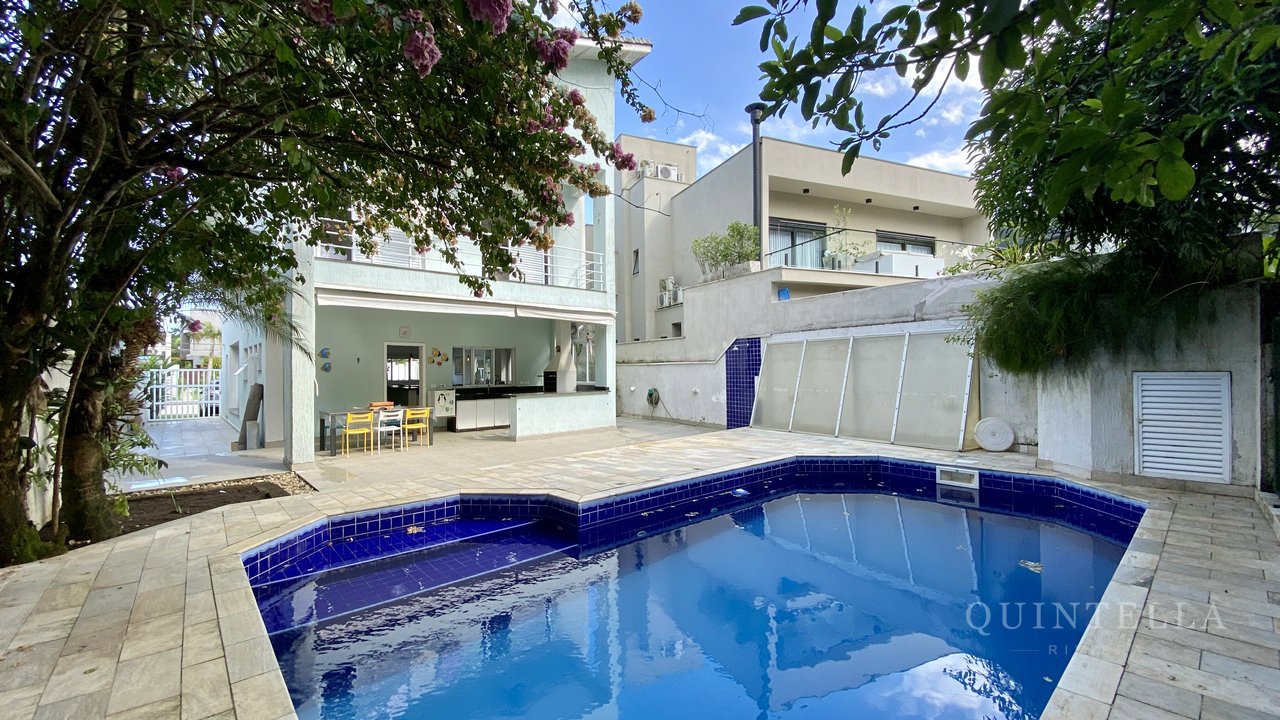 Casa — foto 1 de 38