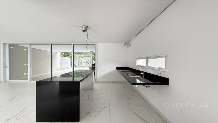 Casa em Condomínio — foto 10 de 40