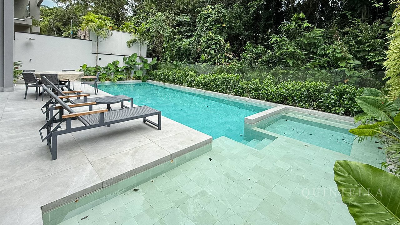 Casa — foto 1 de 16