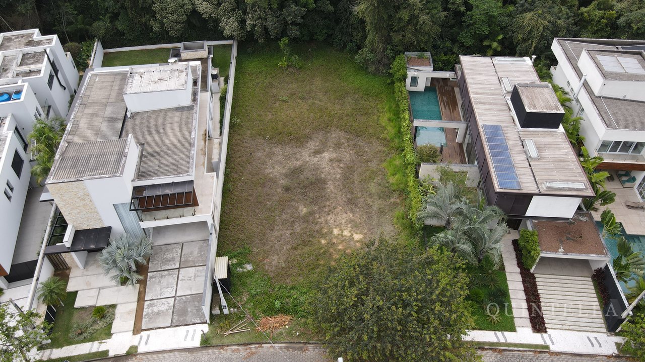 Terreno — foto 1 de 3