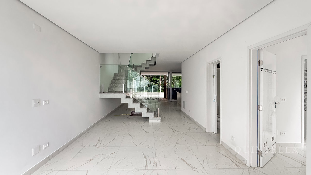 Casa em Condomínio — foto 2 de 57